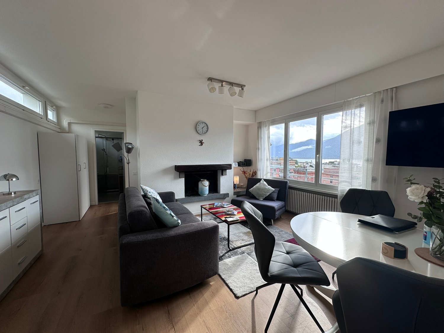 2 ½ rooms furnished flat
