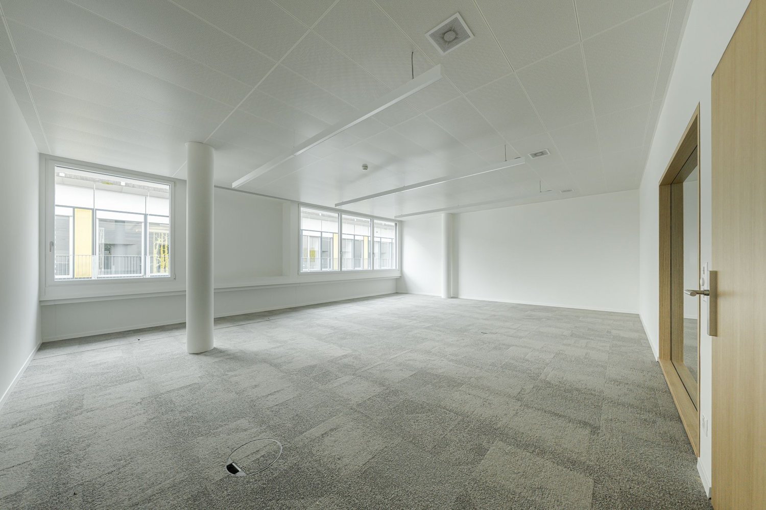 30m² office, photo 3 of 10