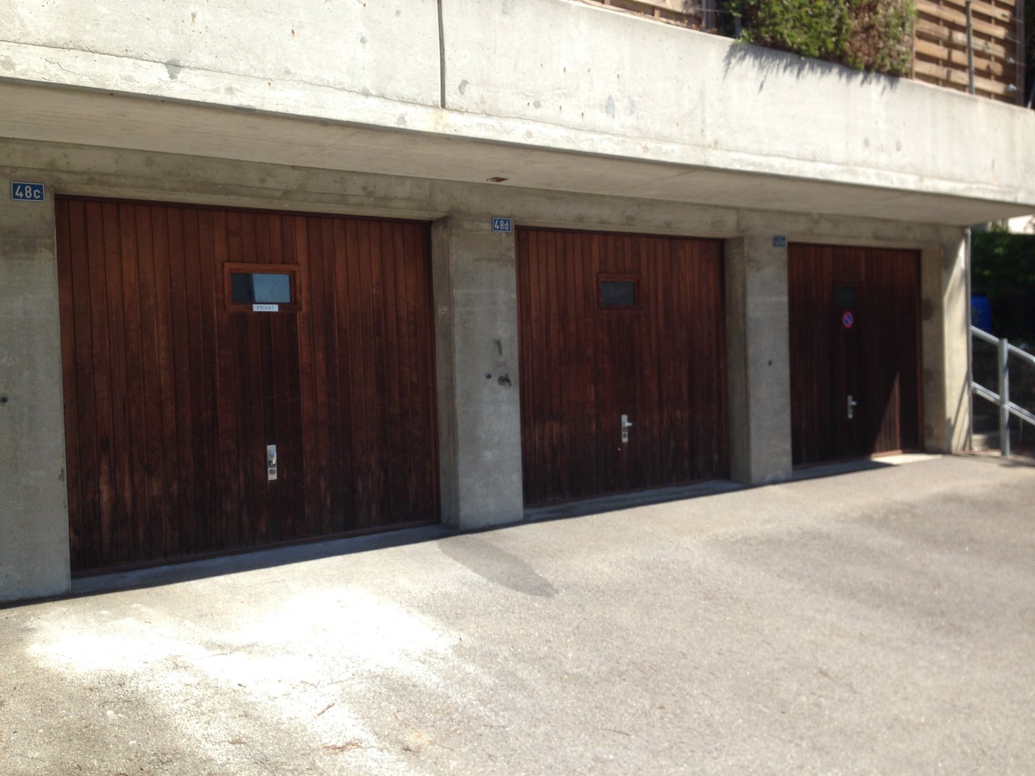 Single garage