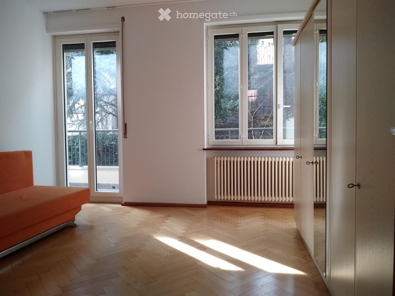 5 rooms apartment