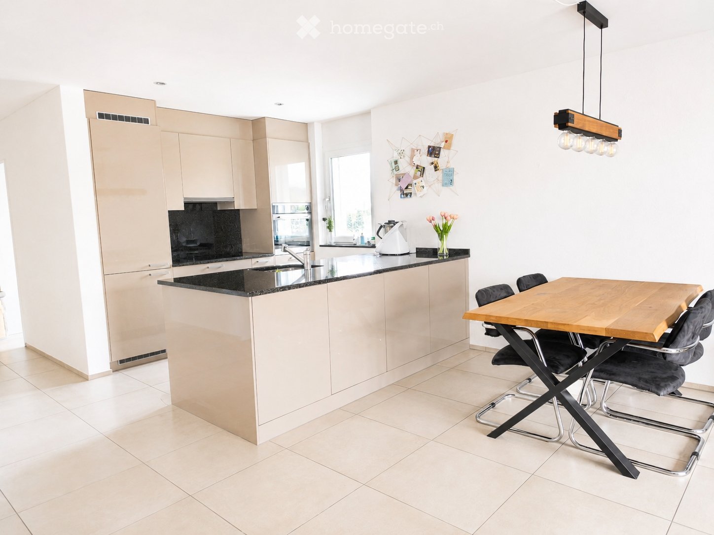 Appartamento di 3 ½ locali, foto 1 di 5