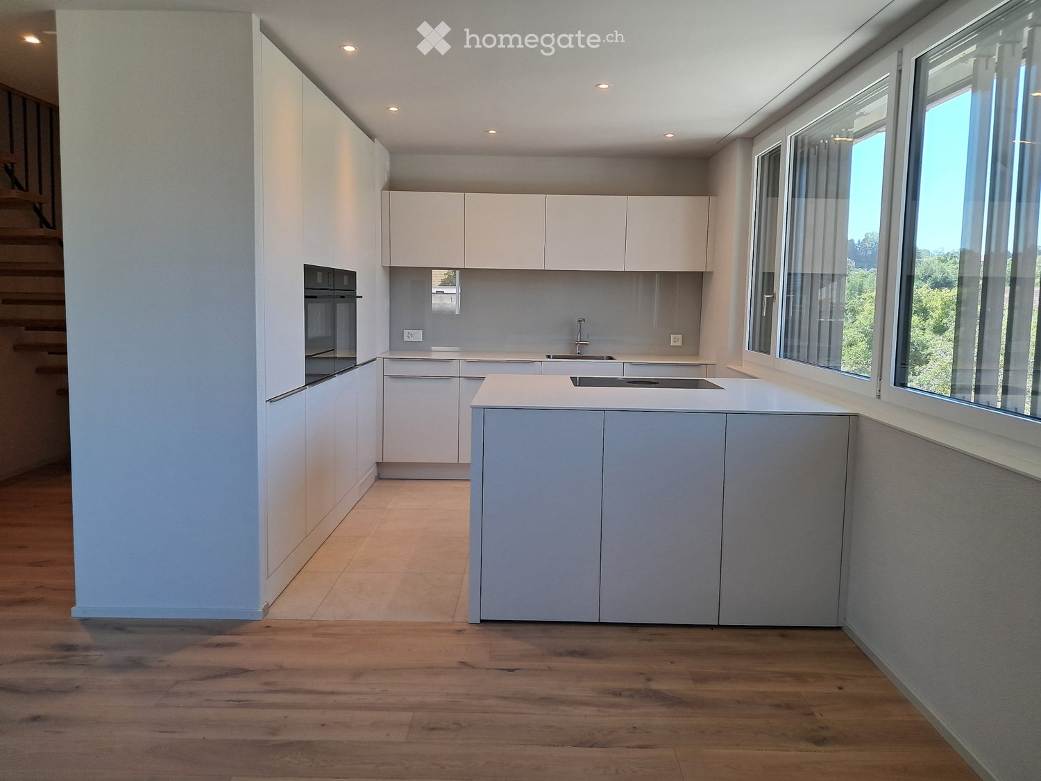 5 rooms apartment, photo 2 of 5