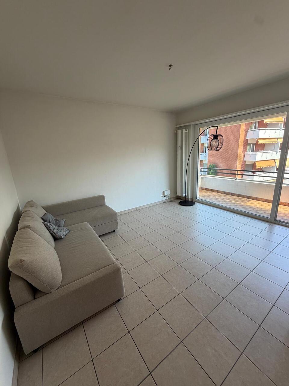 2 ½ rooms apartment, photo 2 of 3