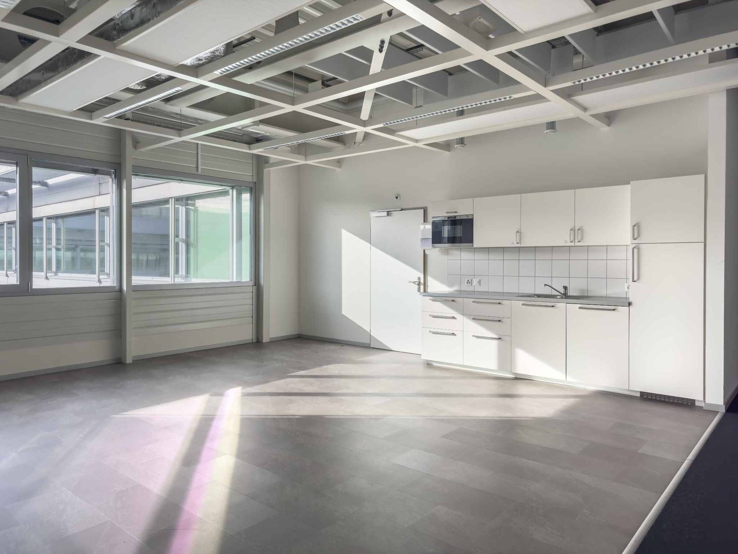 1380m² office, photo 5 of 10