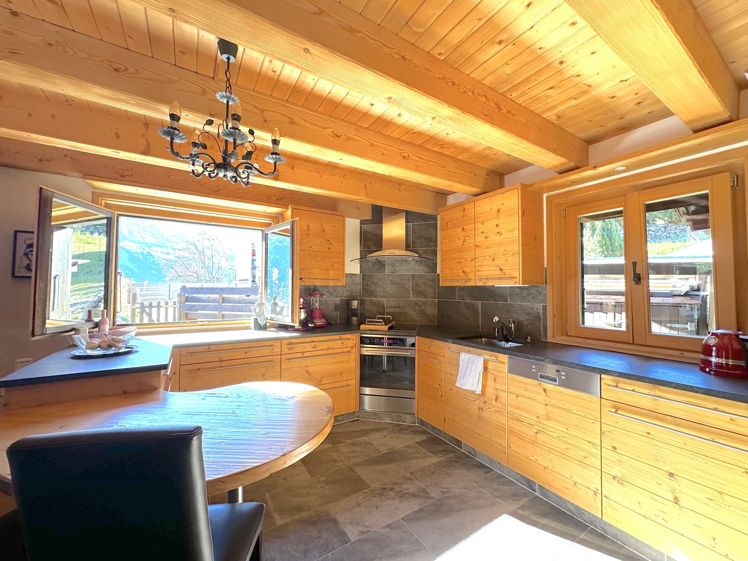 7 ½ rooms chalet, photo 6 of 10