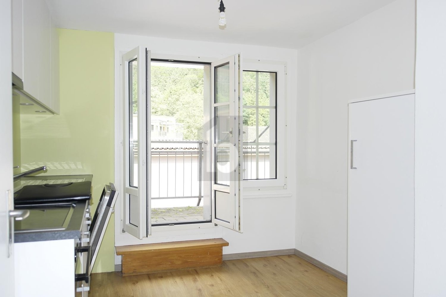 15 pièces maison multifamiliale