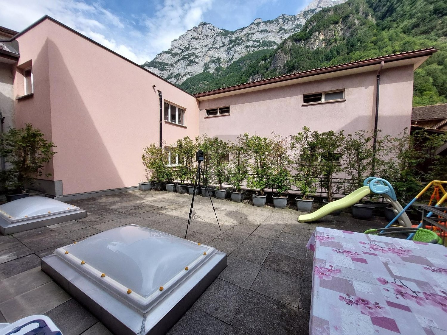 15 pièces maison multifamiliale