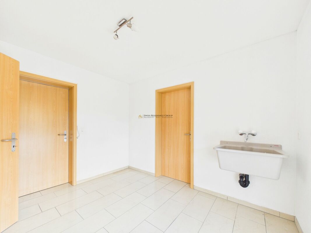 5 rooms single house