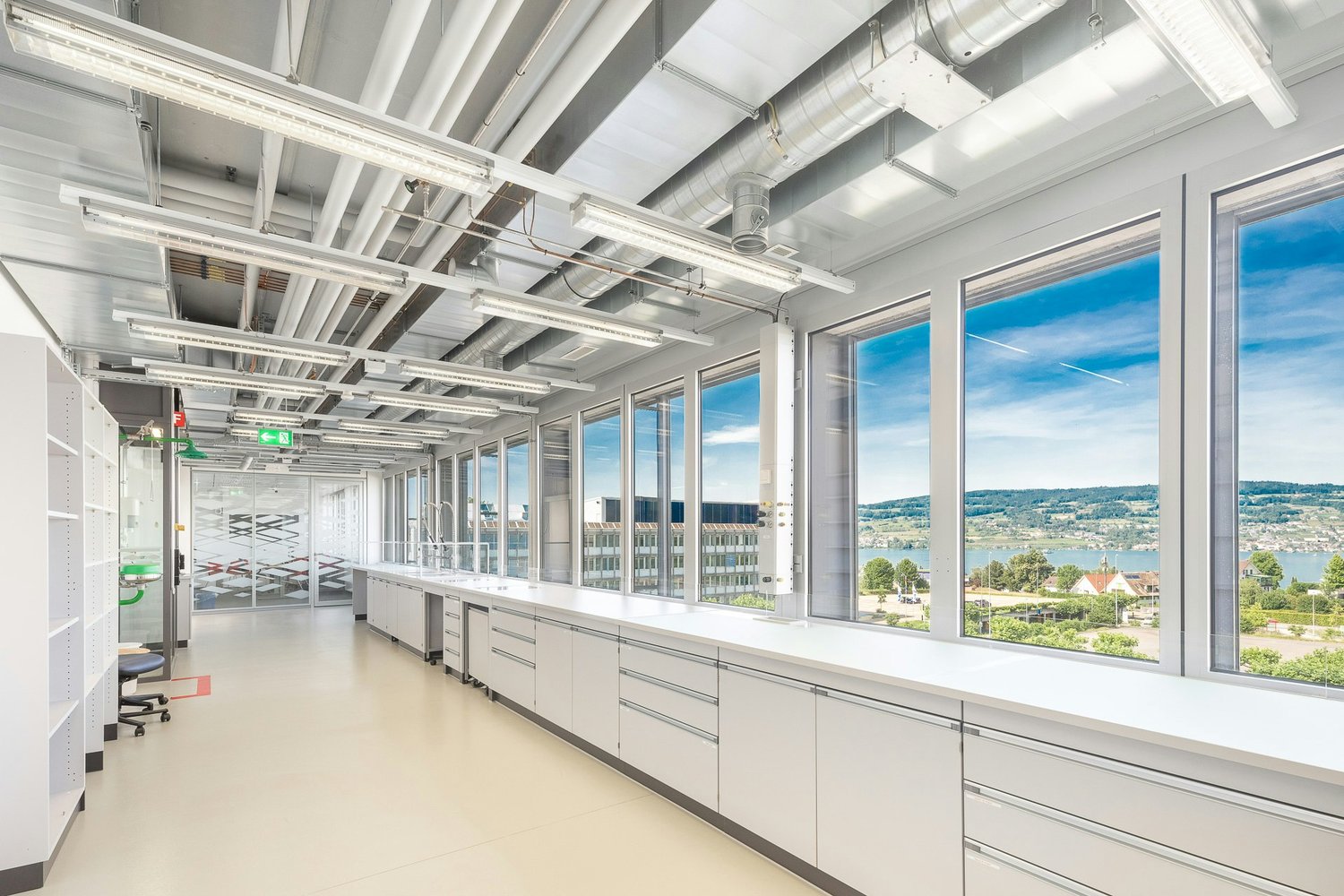 80m² laboratory, photo 5 of 10