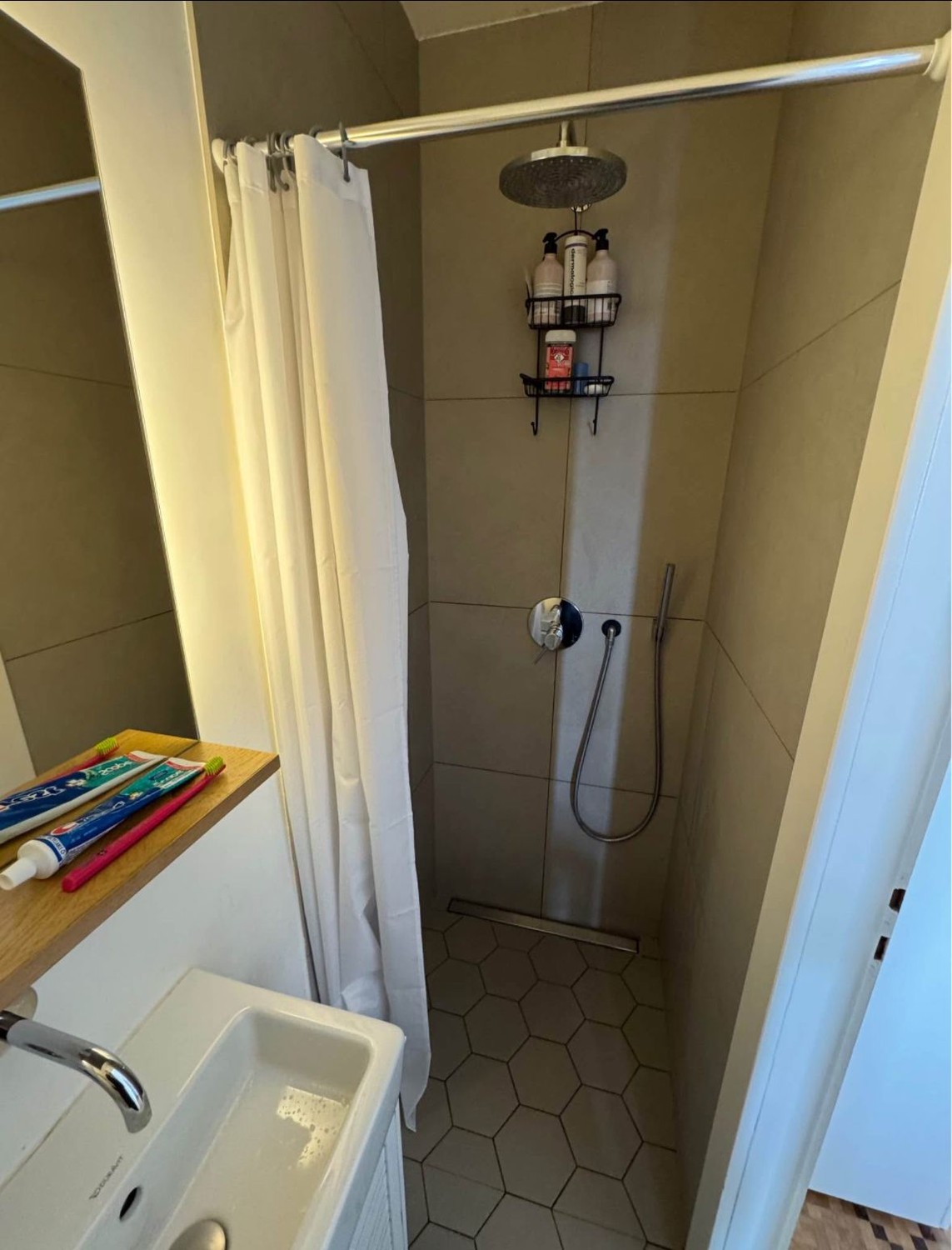 Room in a shared flat, photo 5 of 8