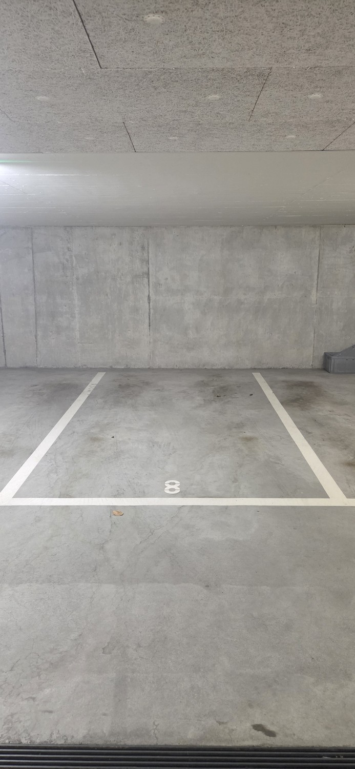 Underground slot