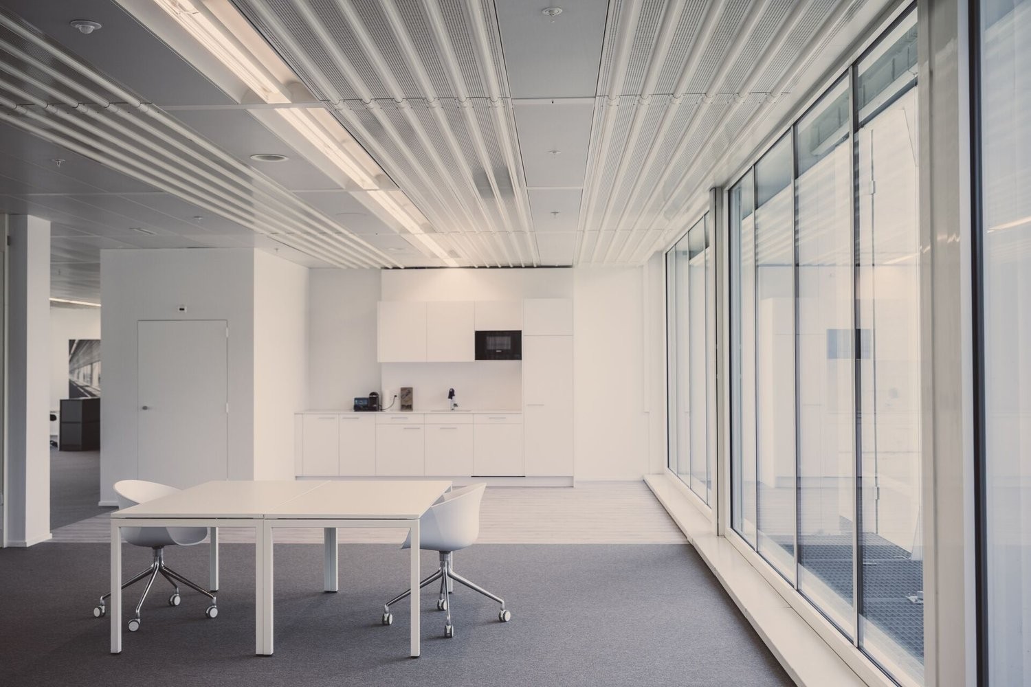 962m² office, photo 4 of 10