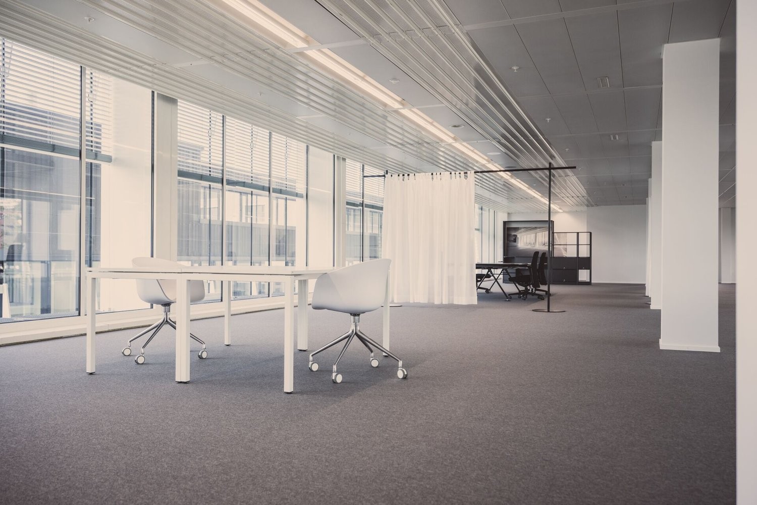 962m² office, photo 10 of 10