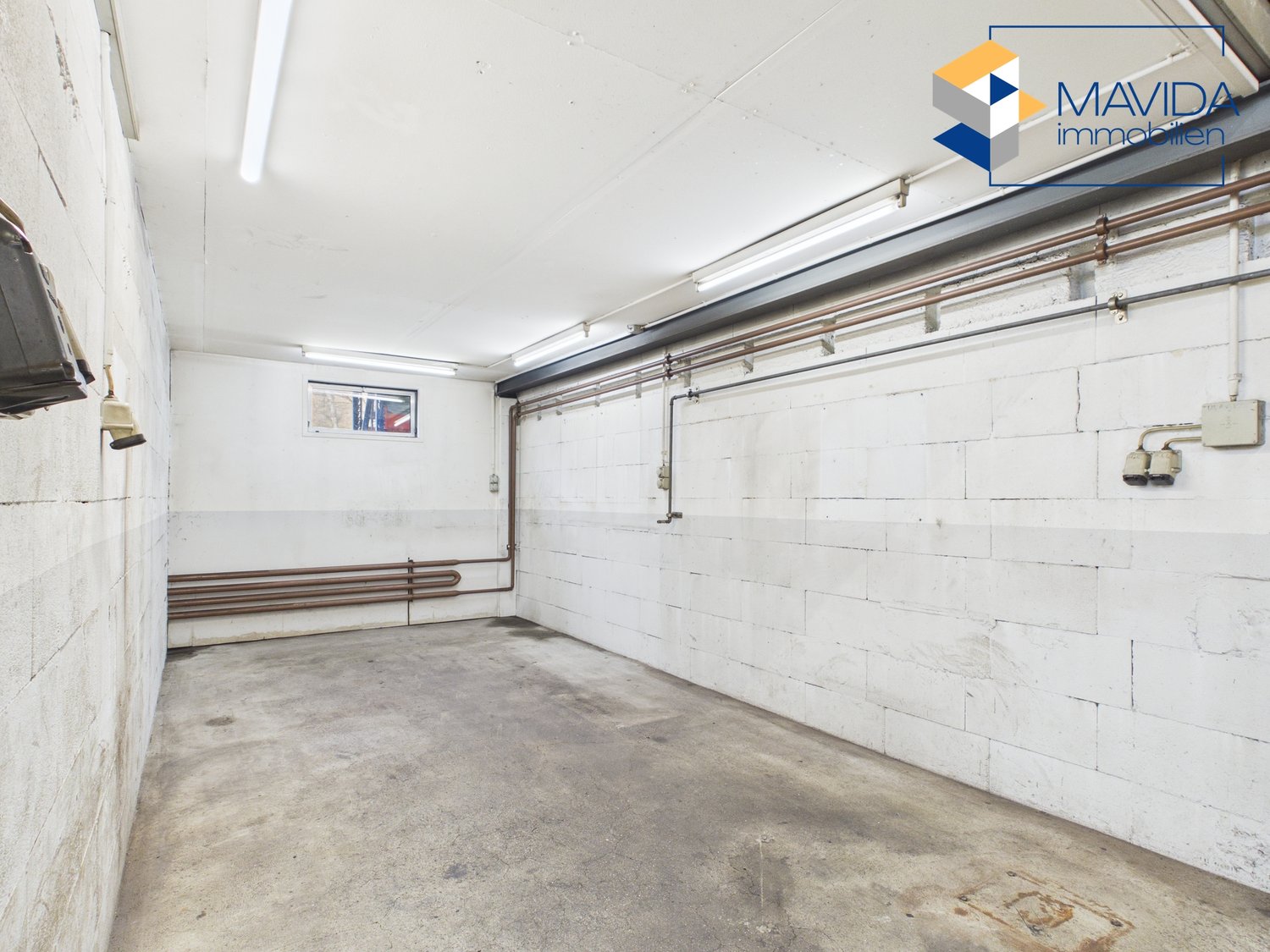 287m² workshop, photo 7 of 10
