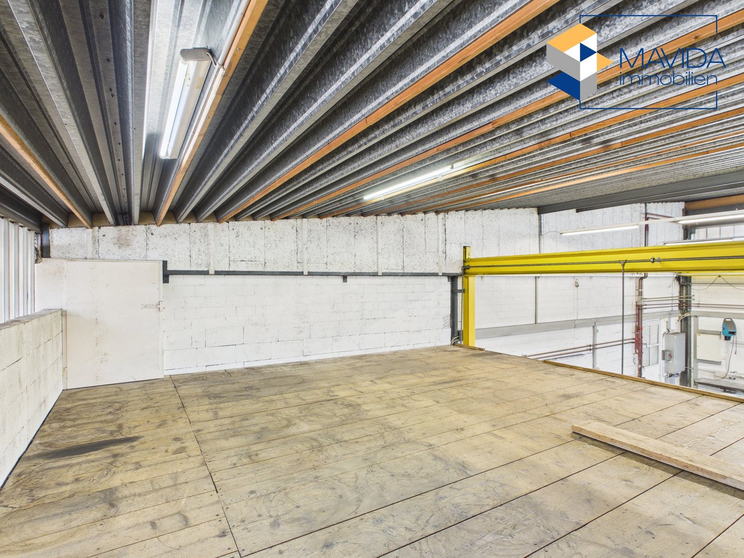 287m² workshop, photo 9 of 10