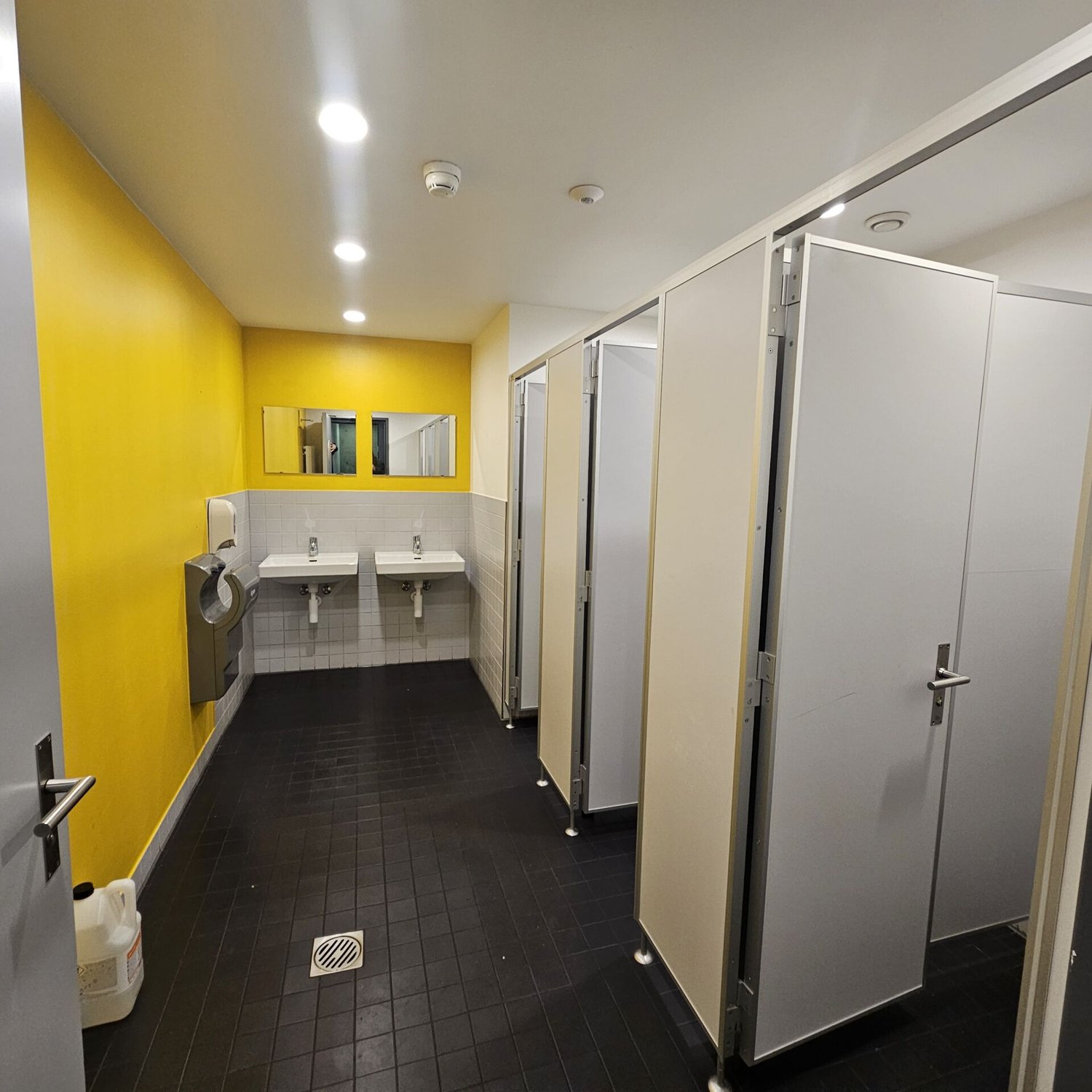 250m² restaurant, photo 6 of 10
