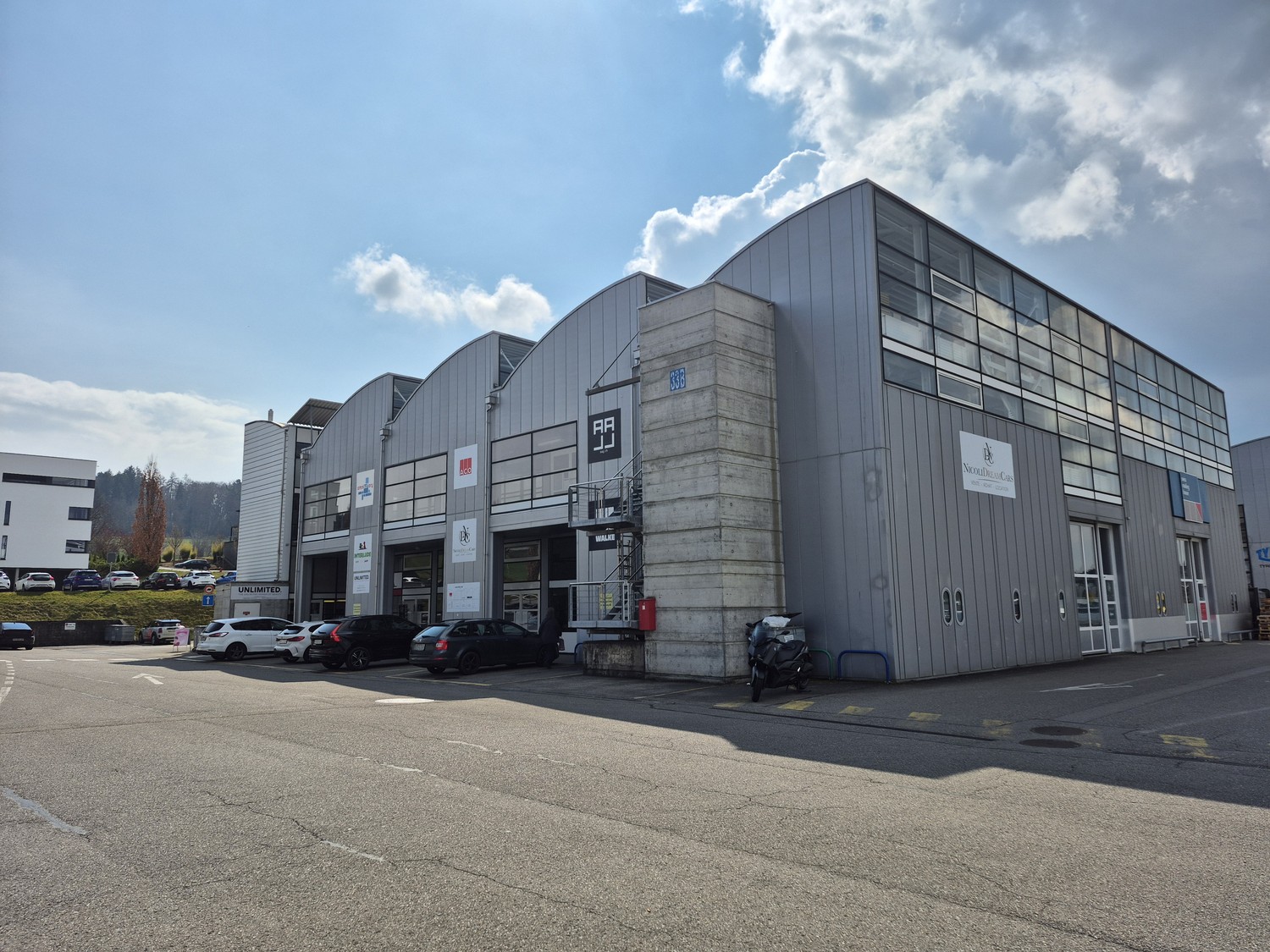 376m² office, photo 5 of 10