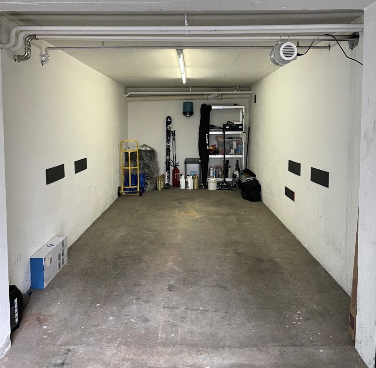 Open slot, photo 3 of 3
