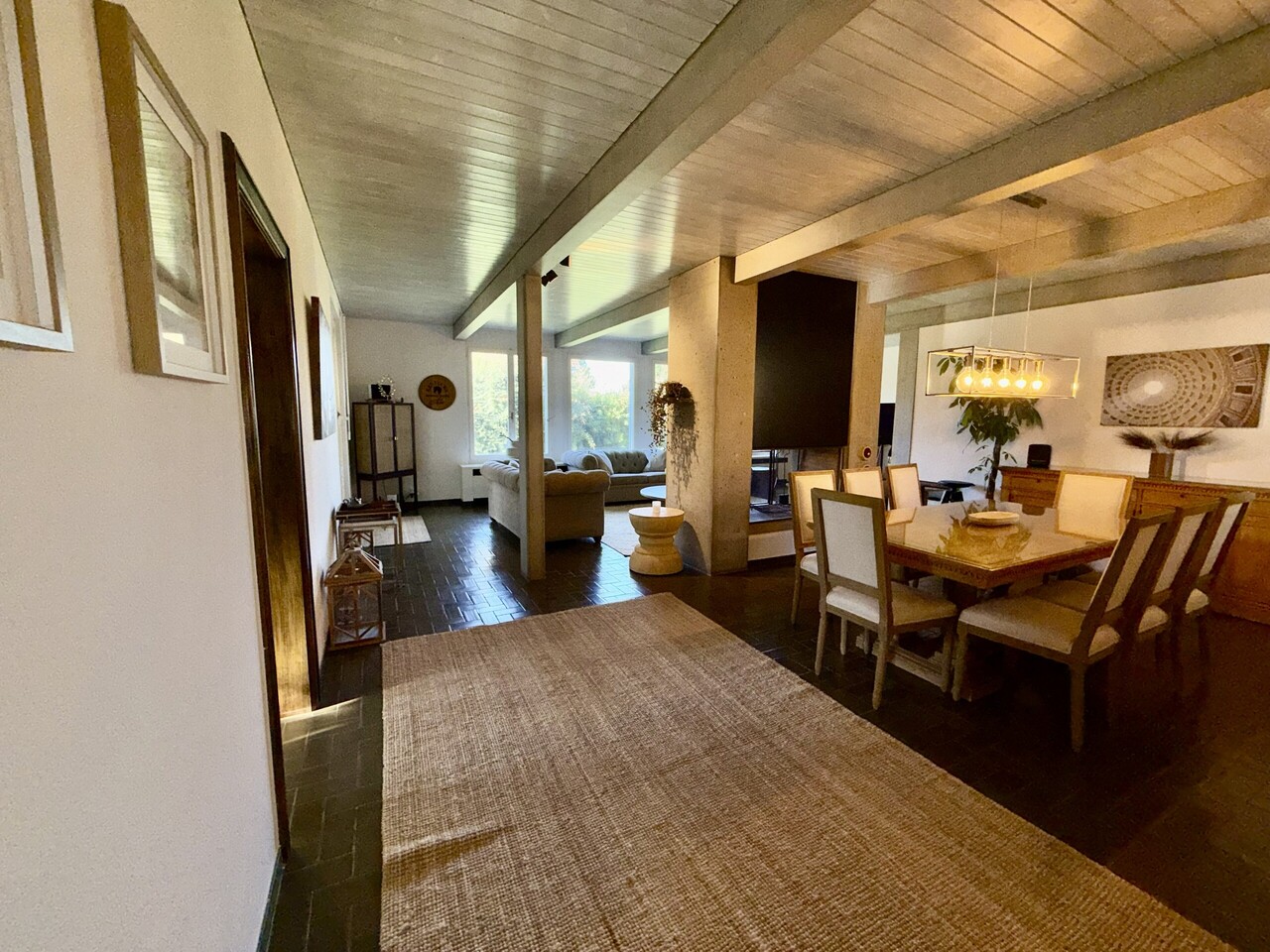 8 rooms villa, photo 7 of 10