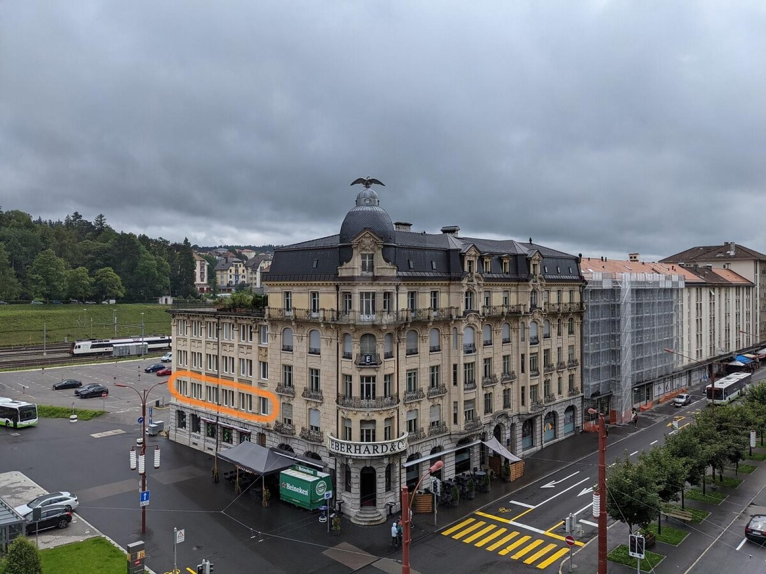 145m² office, photo 1 of 4