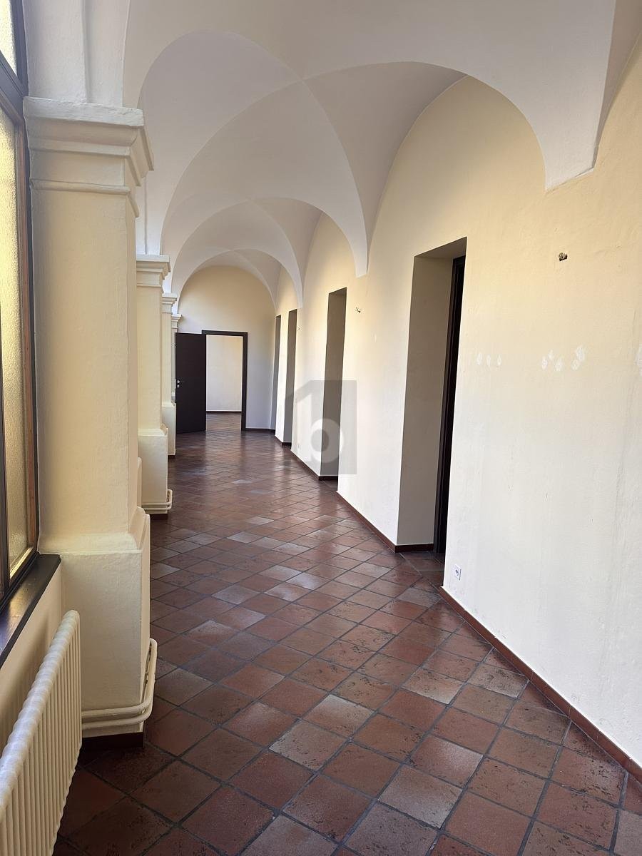 120m² office, photo 2 of 4