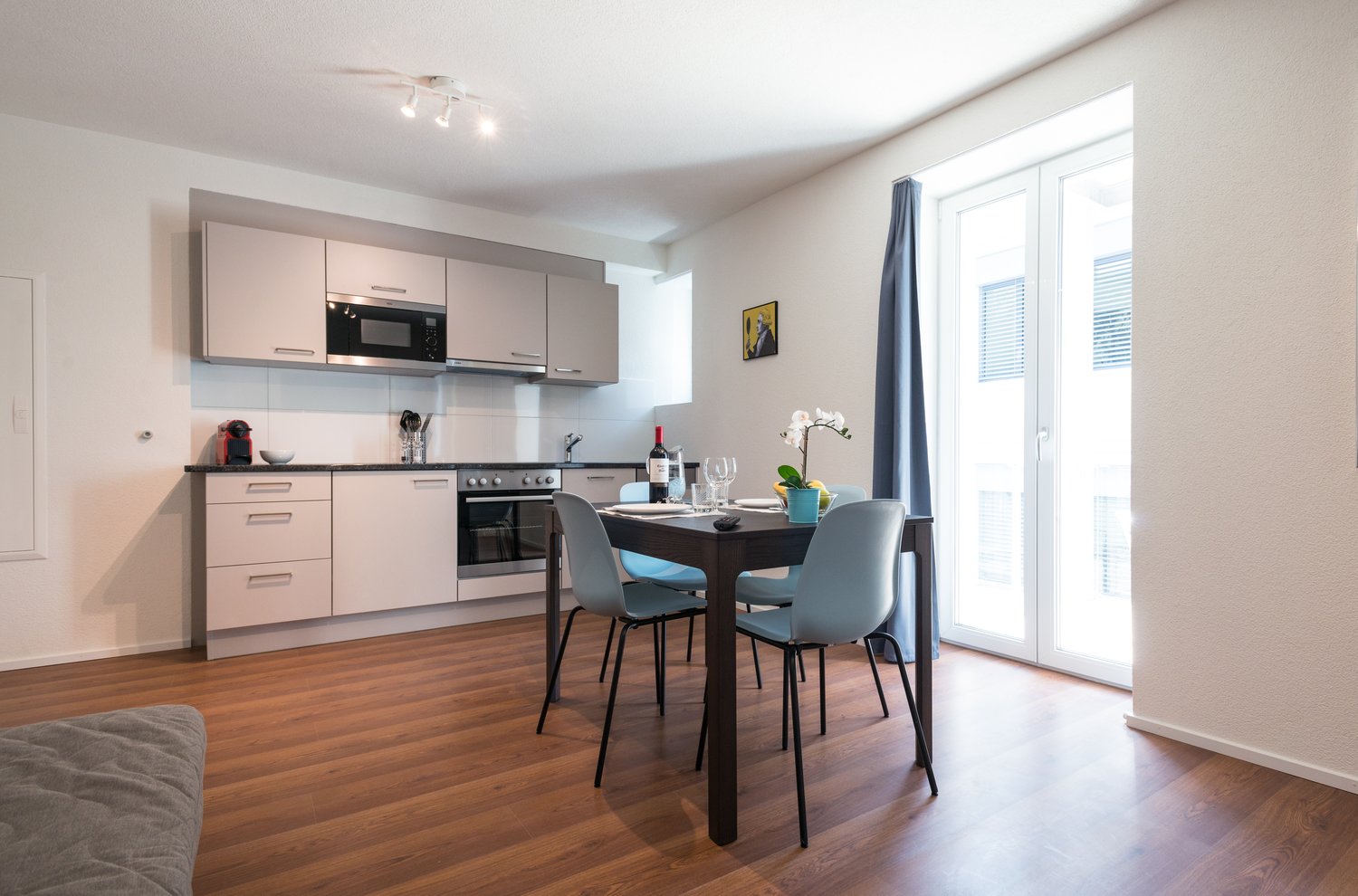 2 rooms furnished flat, photo 1 of 10