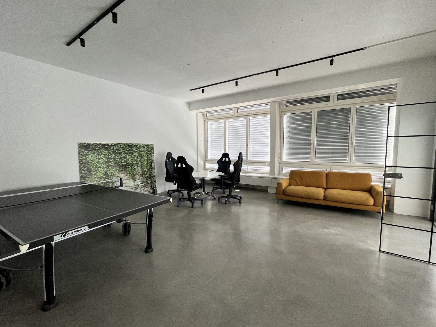 Office, photo 1 of 3