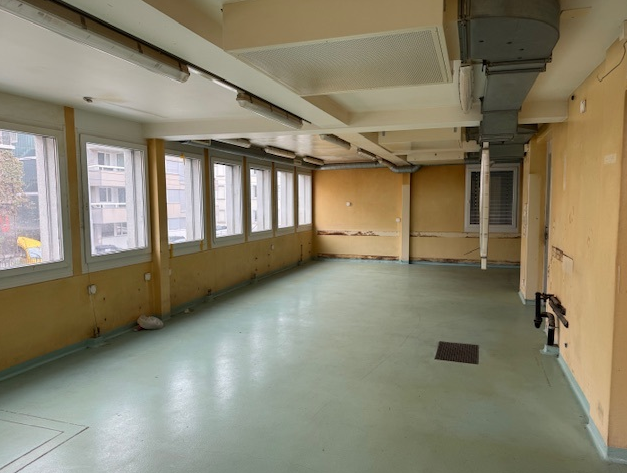 440m² commercial, photo 1 of 4