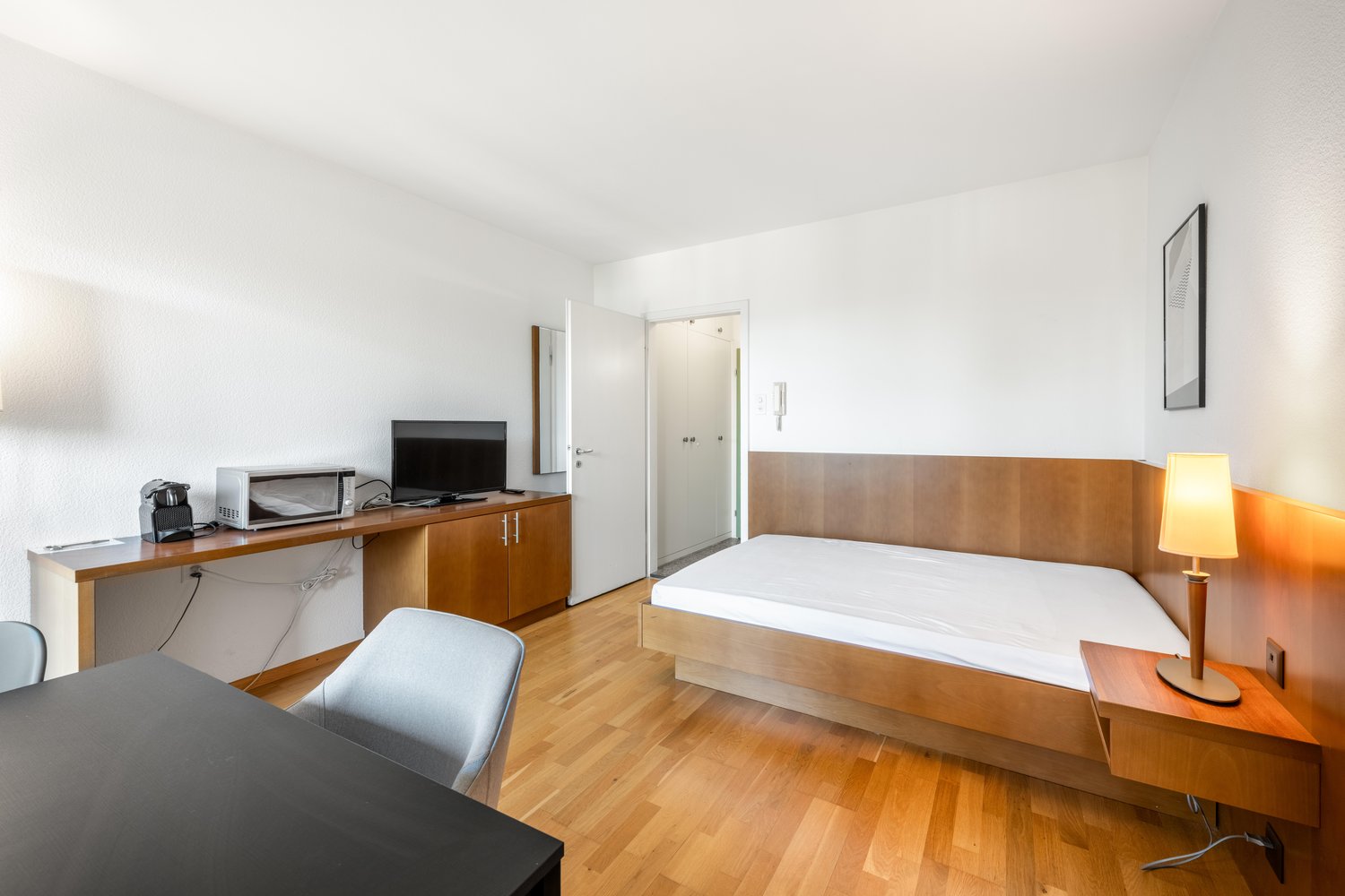 1 room apartment