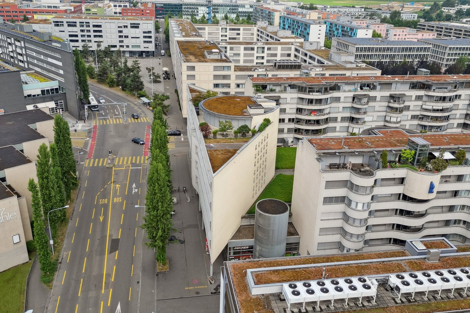 451m² office, photo 2 of 10