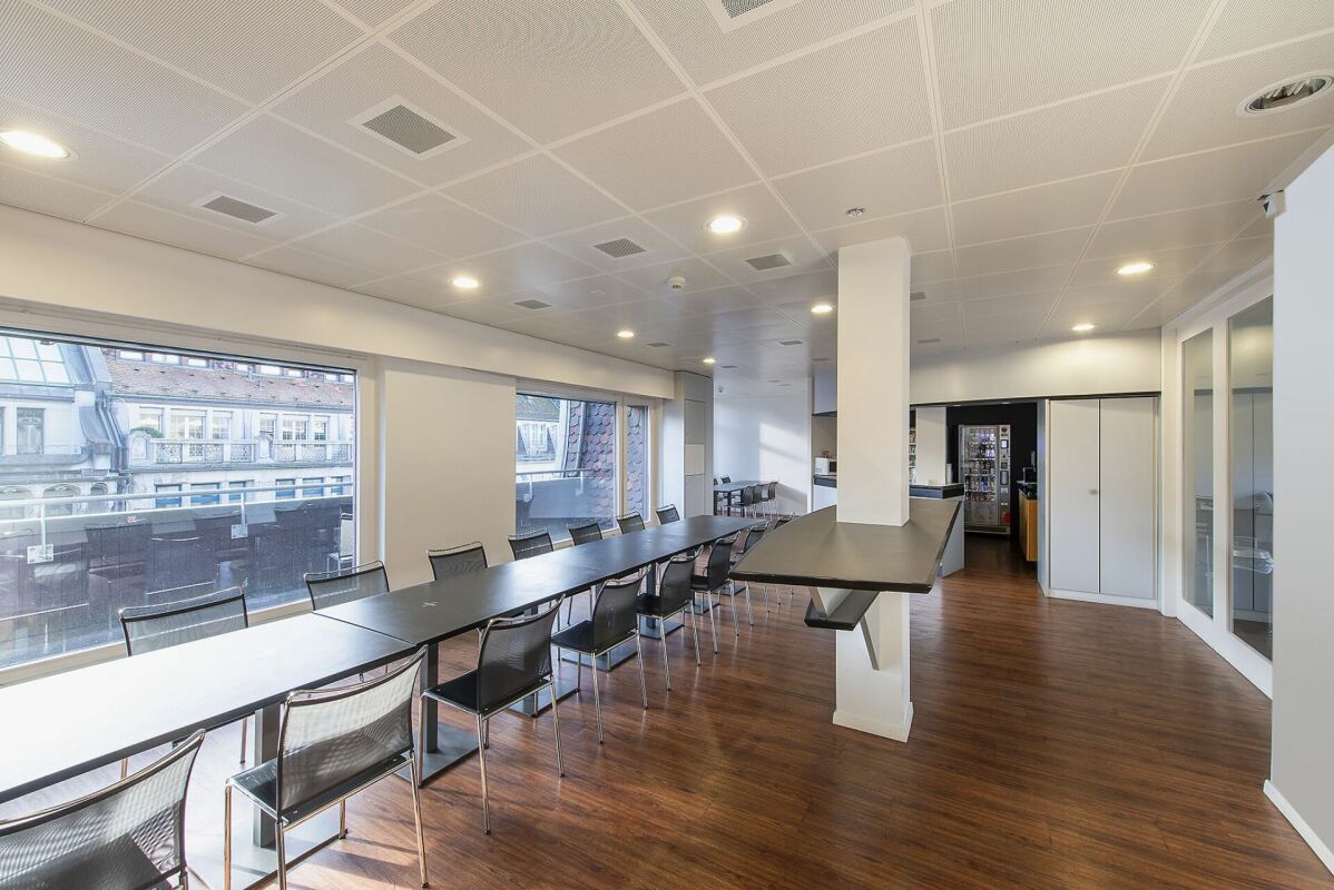 3900m² office, photo 7 of 10