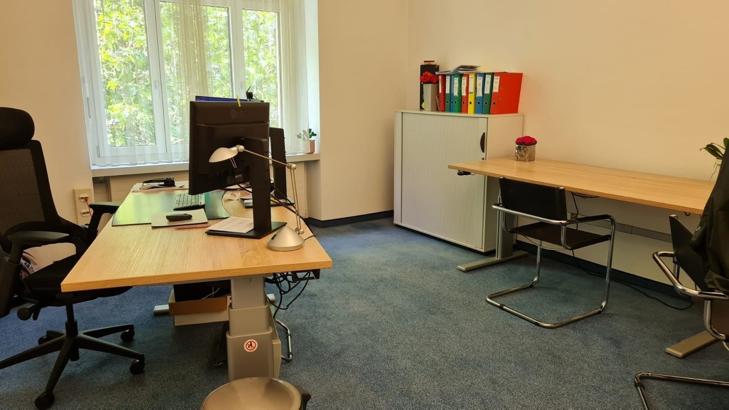 Office, photo 6 of 10