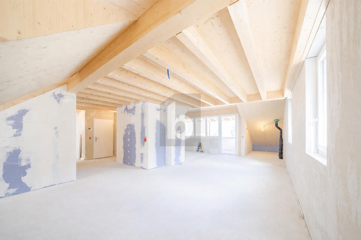 4 ½ rooms roof flat, photo 3 of 4