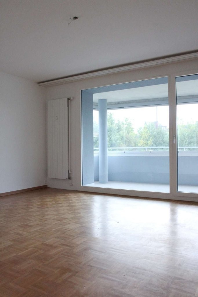 4 rooms apartment, photo 3 of 6