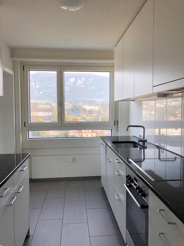 4 rooms apartment, photo 2 of 6