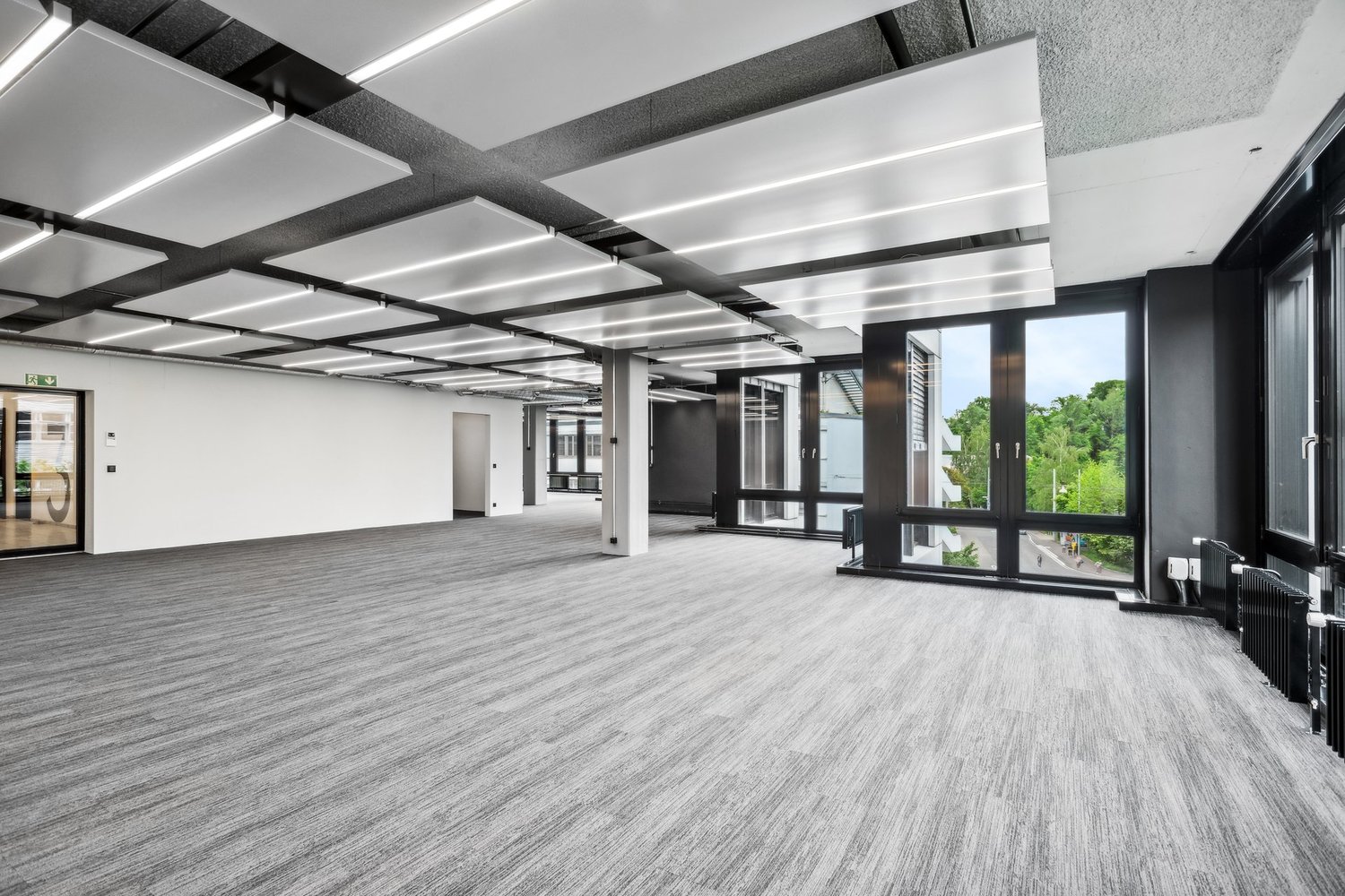 440m² office, photo 7 of 10