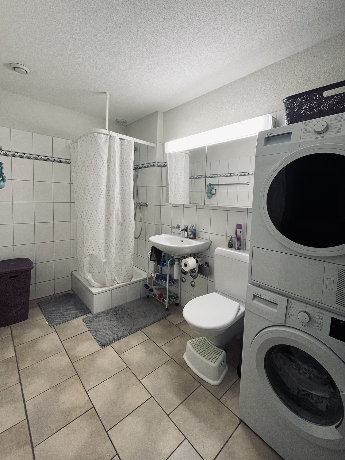 Room in a shared flat (3)