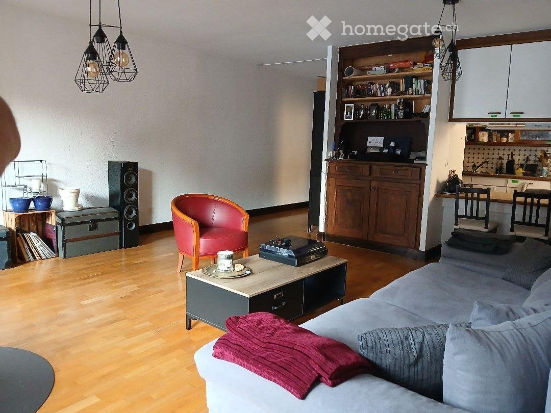 6 rooms apartment, photo 1 of 5