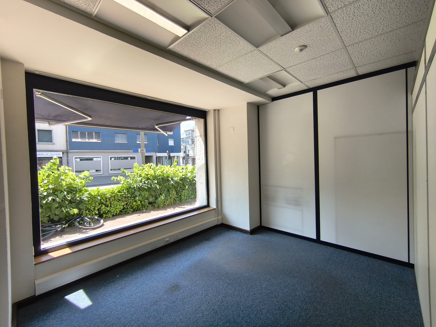 Office, photo 7 of 10