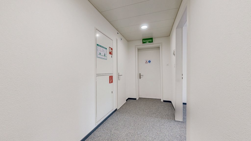 150m² office, photo 2 of 10