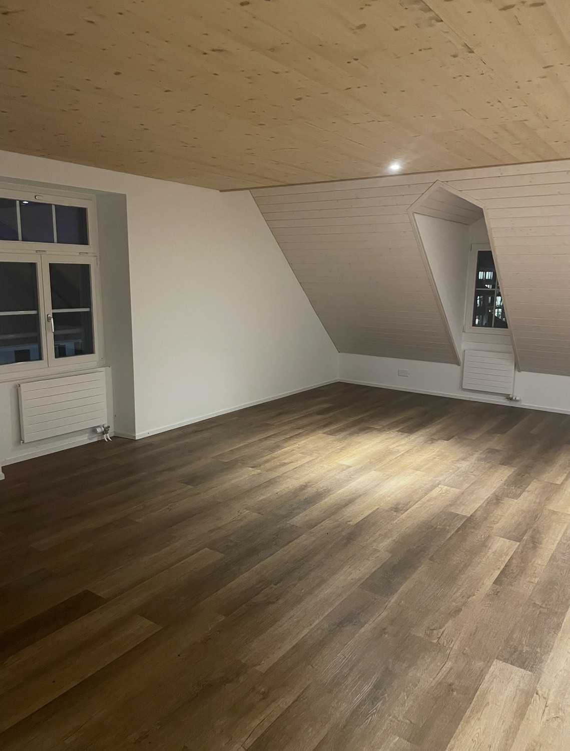 2 rooms apartment, photo 1 of 7