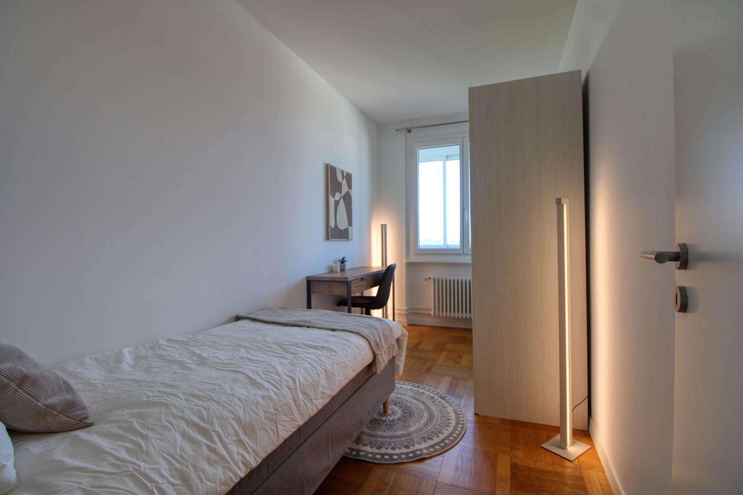 1 room single room