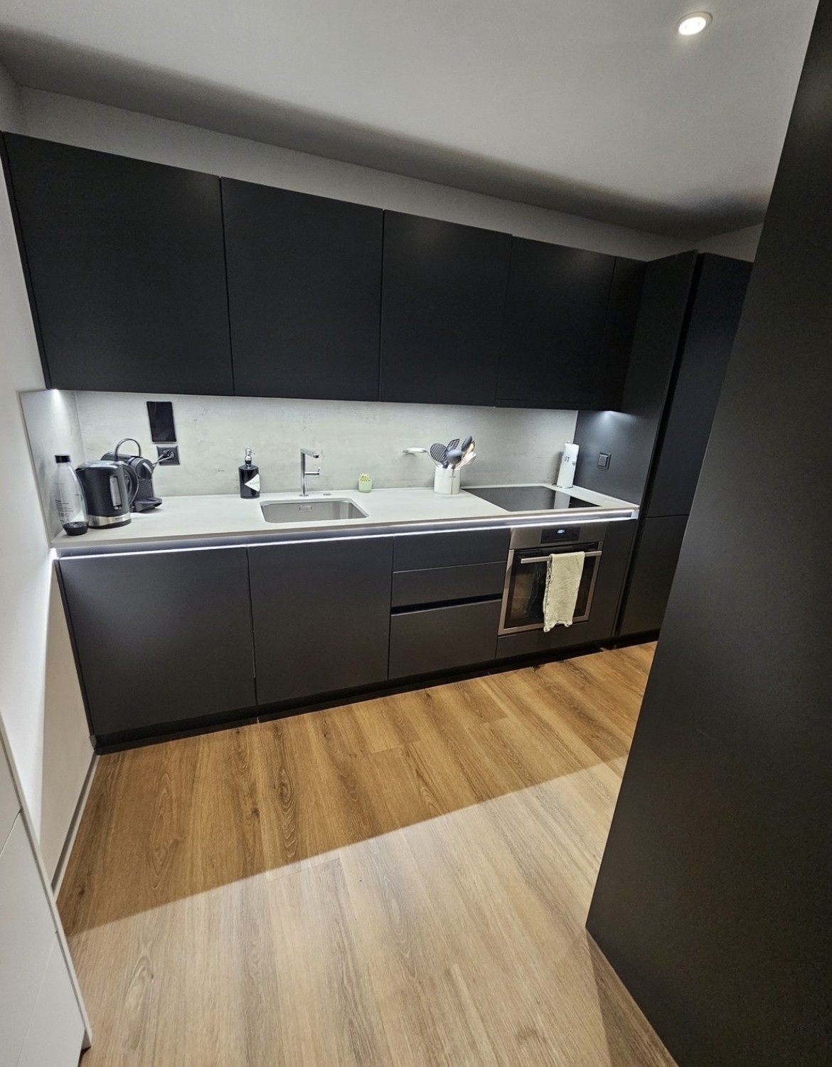 2 rooms apartment, Foto 1 von 6