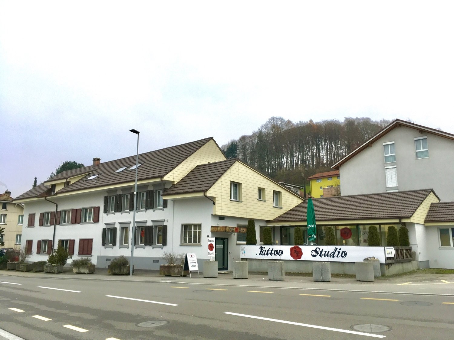 256m² commercial, photo 1 of 10