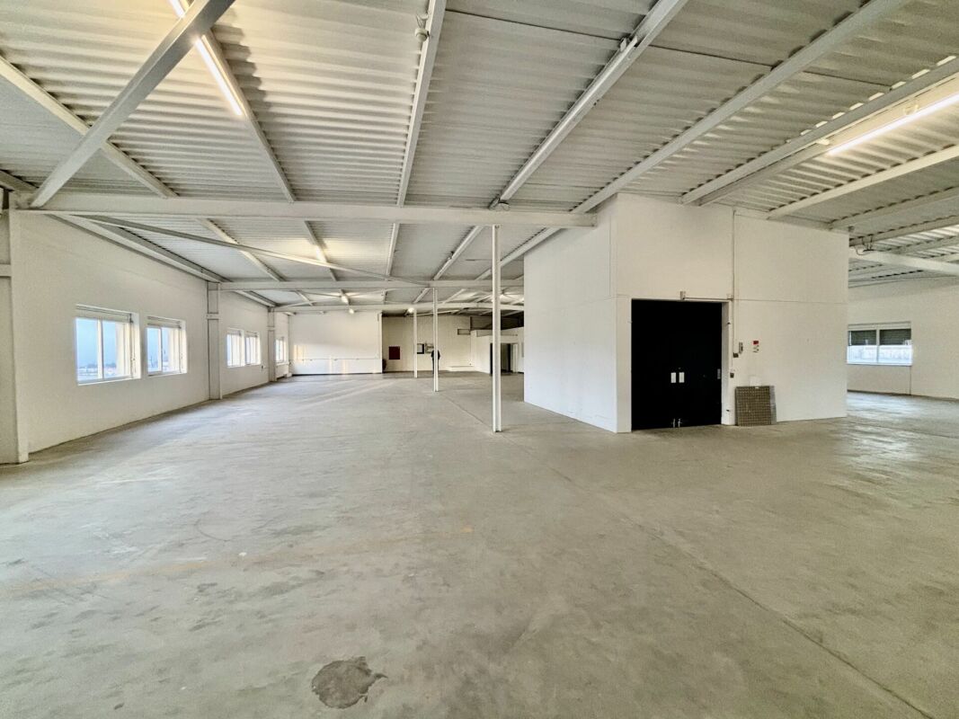 625m² office, photo 5 of 10