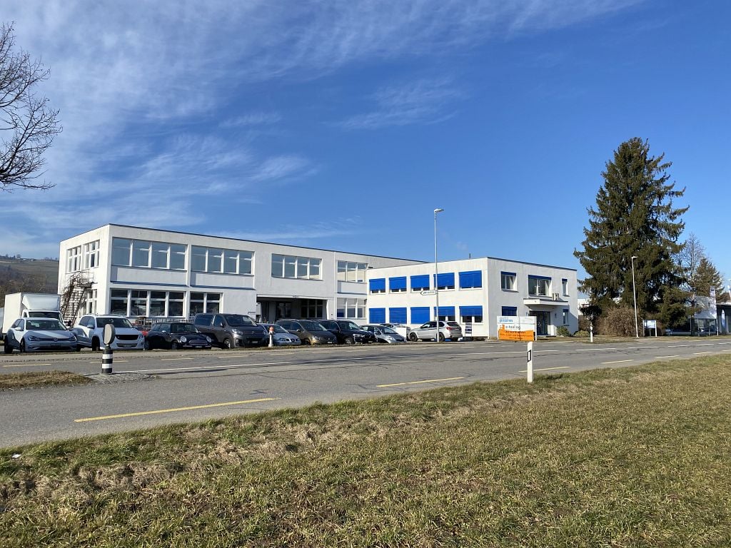 160m² commerciale