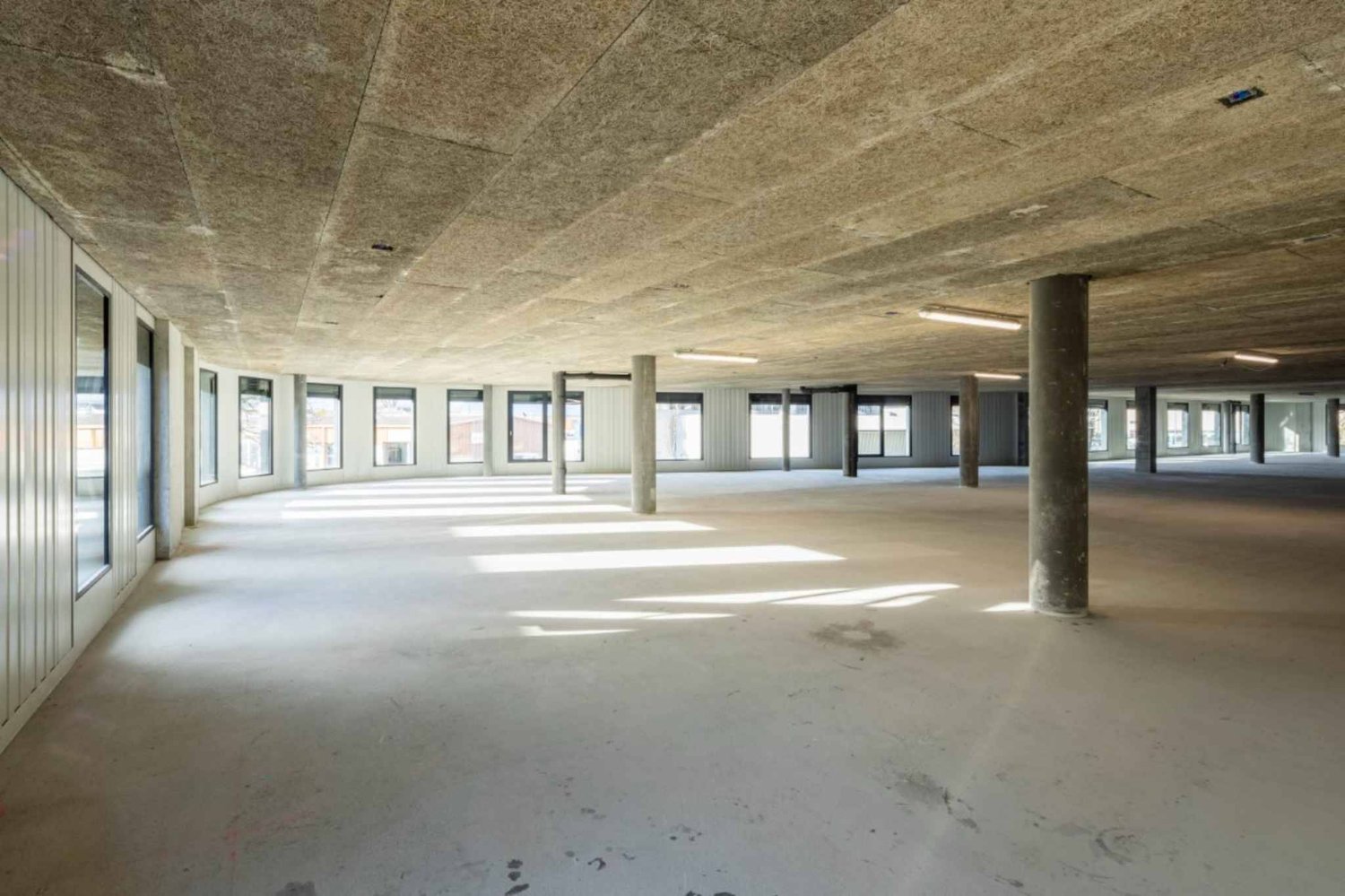 500m² commercial, photo 2 of 10