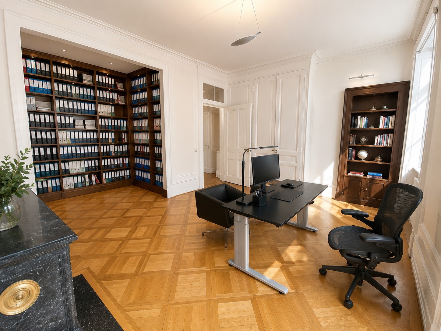 Office, photo 4 of 8