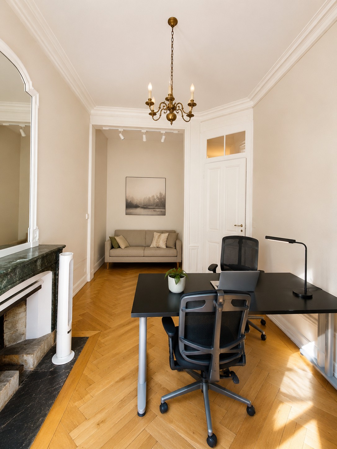 Office, photo 7 of 8