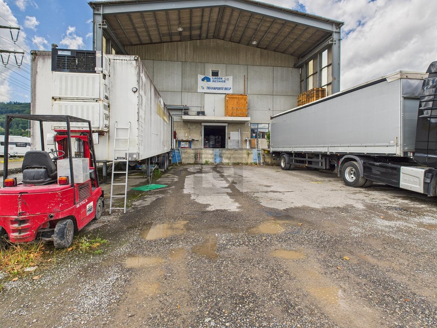 775m² storage room, photo 4 of 4